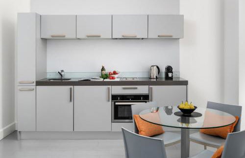 Templeton Place by Supercity Aparthotels - Photo 55