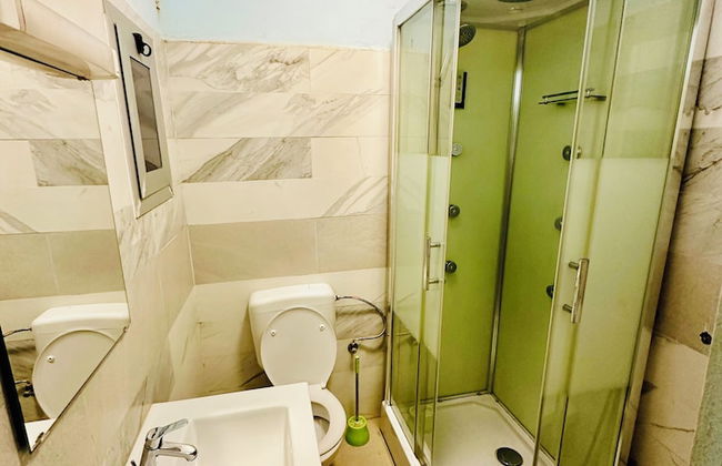 Villa Amina Splendid and Elegant - Photo 16