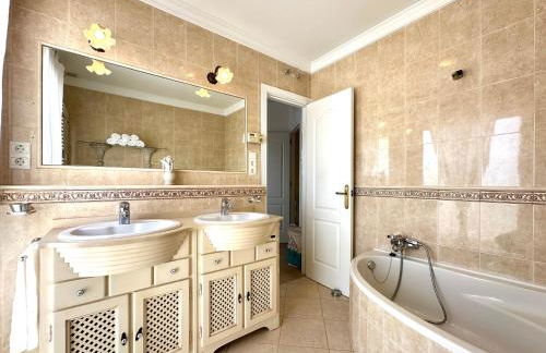 SHR058 Torrox Park Beach House - Photo 26