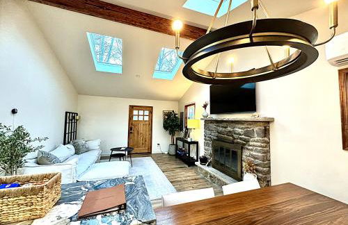 Romantic Mountainside Cozy Cabin Poconos - Foto 18