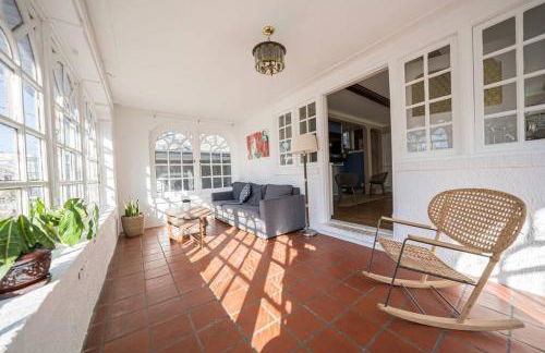 1 Block to Beach - 8BR 5BA Modern Historic Home - Foto 14