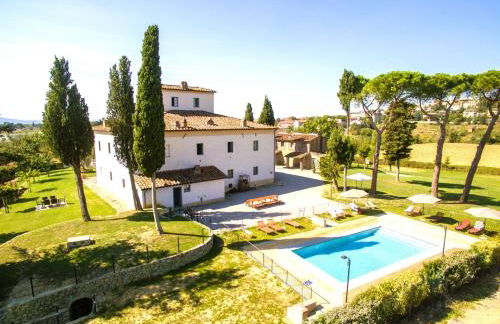 Farmhouse with swimming pool surrounded by greenery just 20 minutes from Arezzo - Foto 1