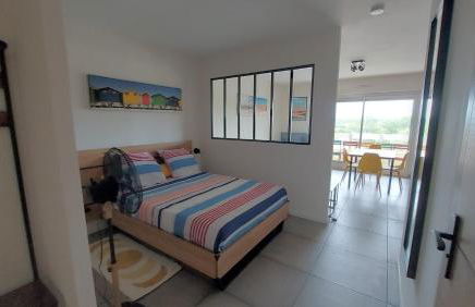 Mimizan-Plage - Grand Studio - 1 à 4 pers - Tout confort - 6 mn à pieds de la plage - Foto 3