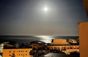 Sunny 2-bedroom apartment with sea view - Foto 10