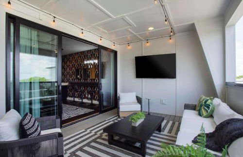 Brand New Elegance Rooftop Views of Nashville - Foto 39