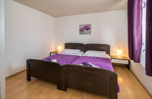 Holiday House Rosalia With Seaview And Swimming Pool - Photo 23