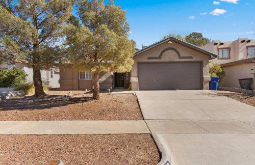 Peaceful West: 4BR Dusk Haven - Foto 48