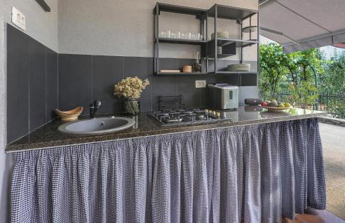 Stunning Home In Jurdani - Foto 19