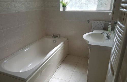 The Burrow, a Spacious Bungalow in Heart of NI - Foto 40