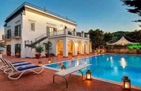 GOCCE VILLAS - The Palace Villa Escondida - Foto 3