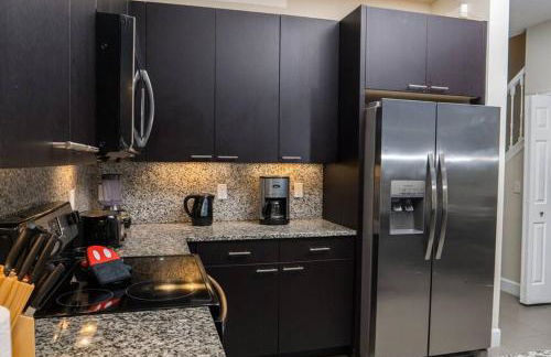 Clermont Family Townhouse Pool & Arcade near Disney - Foto 28