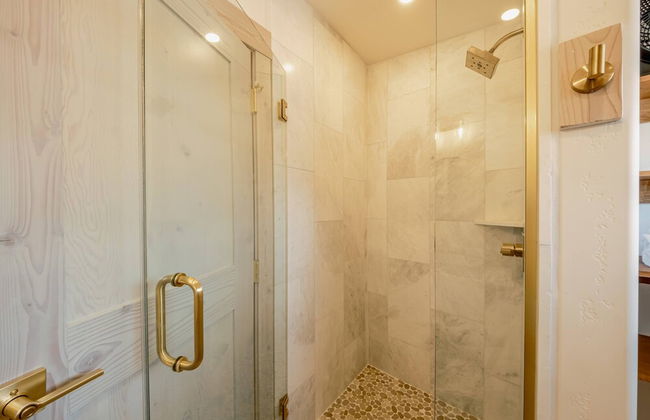 Wilderness Club Nest Modern Cabin Retreat for 9 w/ Hot Tub - Photo 25