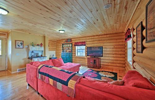 Rustic Cabin Near Palisade State Park with Deck! - Foto 6