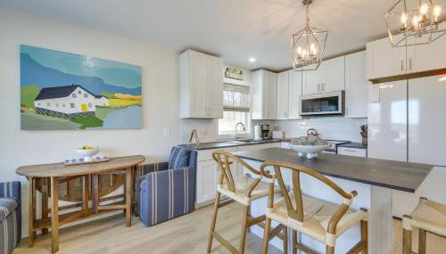 Deck with Water Views Quiet East Boothbay Retreat! - Foto 2