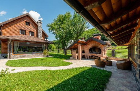 Pet Friendly Home In Debelo Brdo With Sauna - Photo 12