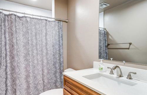 4 Mi to Dtwn Guthrie Family Home with Fire Pit! - Photo 9