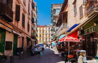 Urban House - Photo 19