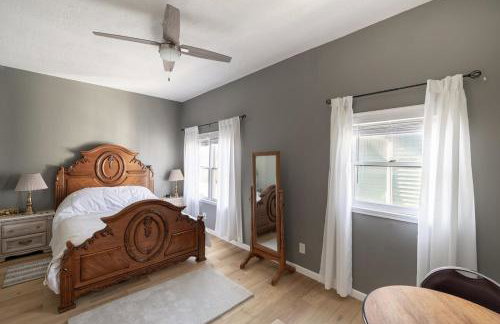 Luxurious Downtown Location - Entire house - Foto 29