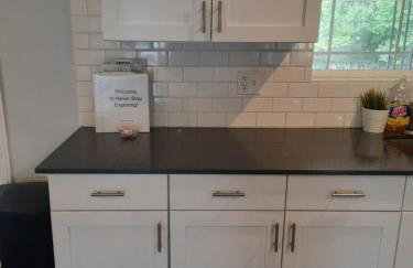 Never Stop Exploring- 3 bedroom 2 bath home of duplex, close to Zion, Bryce, and Brianhead - Foto 2