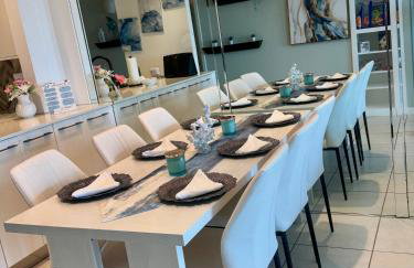 Beachfront Condo with Pool a Summer Escape for 6 - Foto 2