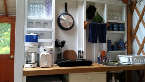 Modern Countryside Yurt Rental in Waterville, Upstate New York - Foto 4