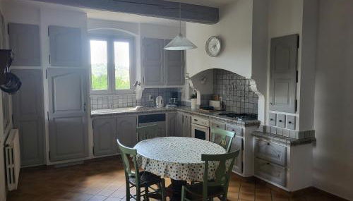 Les Saffres - gîte de charme pour 8 personnes - Foto 5, stove, dishwasher, pet friendly