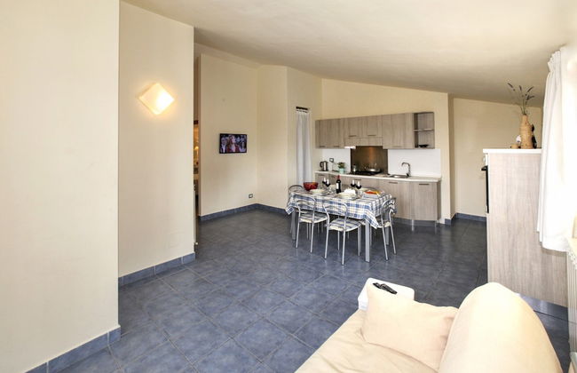 Villa with Salt Water & Heated Pool & Hot Tub near sea - Foto 12