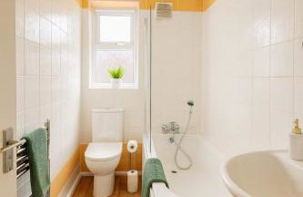 Kempston Home Sleeps 7-9 Long Stays Parking - Foto 5