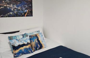 Cozy Ground-Floor Studio, Excellent City Access - Photo 34