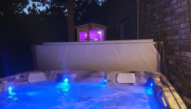 LI Airbnb - NWA mt bike, hike, and golf retreat - Foto 5