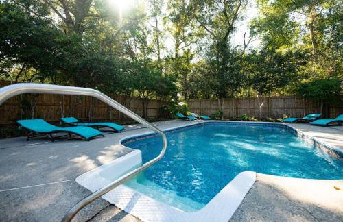 Relaxing 5-Bedroom Villa with Outdoor Oasis - Foto 1