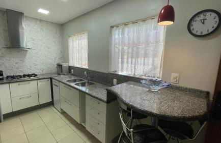 Apto todo climatizado a 5min da Vila Germânica, 3 quartos mais um quarto conjugado, berço e garagem - Photo 10