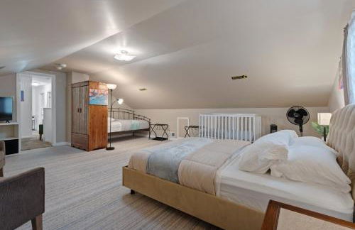 Family Escape with Yard, Fire Pit and EV Charger - Foto 37