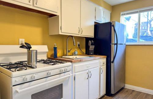 Sleeps 4 Charming 1 Bedroom with 2 Beds plus WIFI - Foto 6