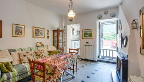 2 Bedroom Nice Apartment In Moneglia - Foto 2