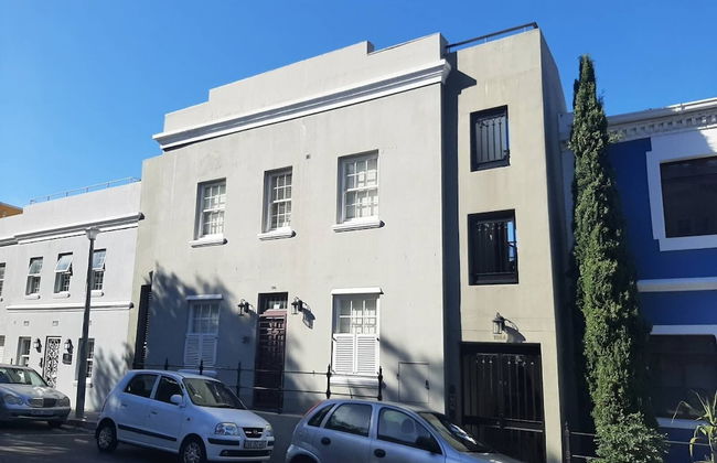 Purple House - Photo 20