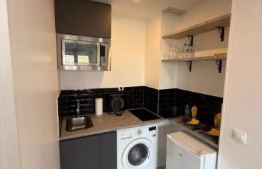 CHARMANTE STUDIO PROCHE PARIs - Foto 5