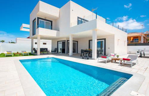 Villa Shasya Costa Adeje with air conditioning - Foto 1