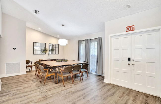 7 Br Home with Pool Gameroom & Soccer - Foto 21