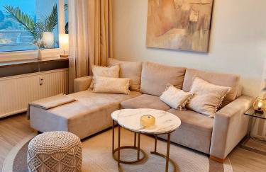 Penthouse studio apartment with terrace near Audi - Photo 5