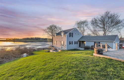 Spacious Oceanfront Home Stunning Sunset Views - Foto 1