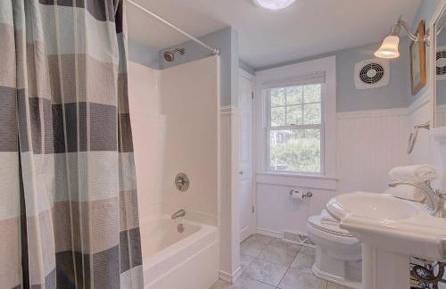 Large Deck Fire Pit Dog Friendly Near Beach - Sleeps 10 - Foto 20