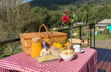 Cabin near Gramado with hydro and fireplace - Foto 44