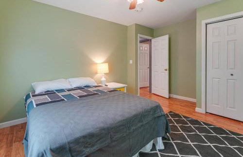 4 Mi to Long Lake! Secluded Haven with Fenced Yard - Foto 14