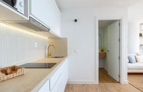 Mimosas & Sea Views by ELE Apartments - Photo 16