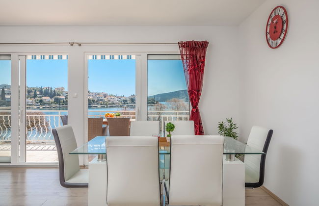 New Beach 4 Star Luxury Apartment 3 Bedrooms 3 Bathrooms, Free Boat Berth - Foto 17