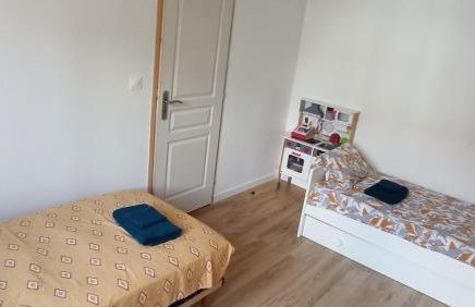 Maison spacieuse à proximité du circuit des 24h du Mans - Foto 12