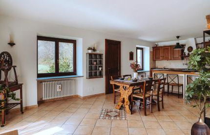 Case vacanze in graziosa borgata alpina - Photo 36