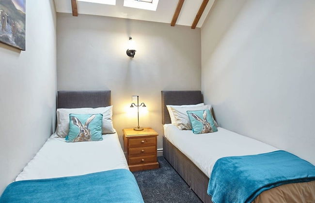 Host Stay The Byre - Photo 13