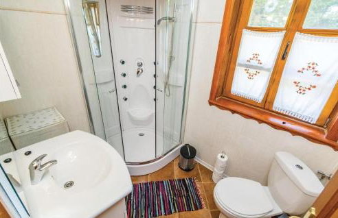 Cozy Home In Cujica Krcevina - Foto 43